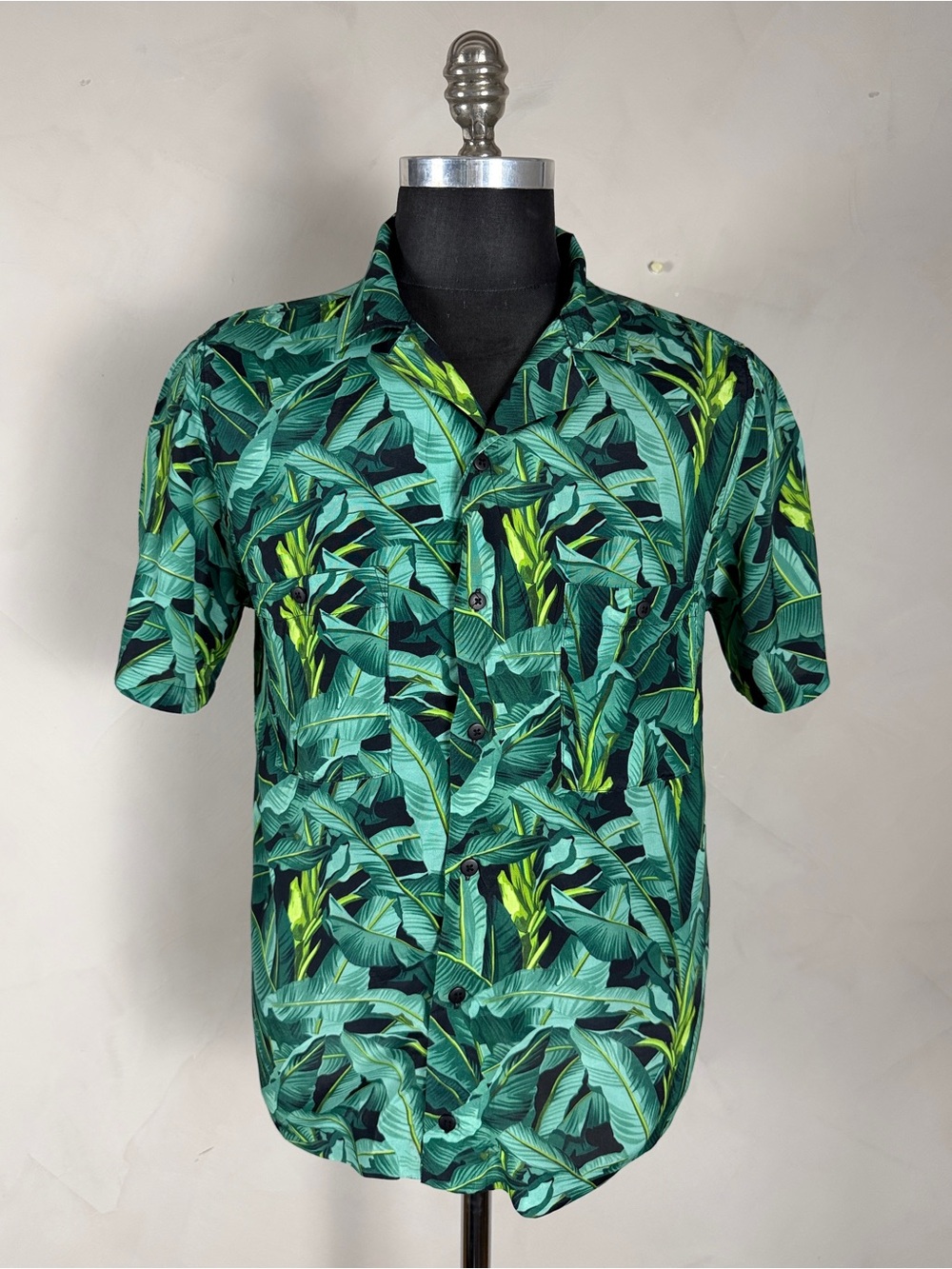 Onia Banana Leaf Linen Camp Shirt Green Navy Cropped Fit Men’s M